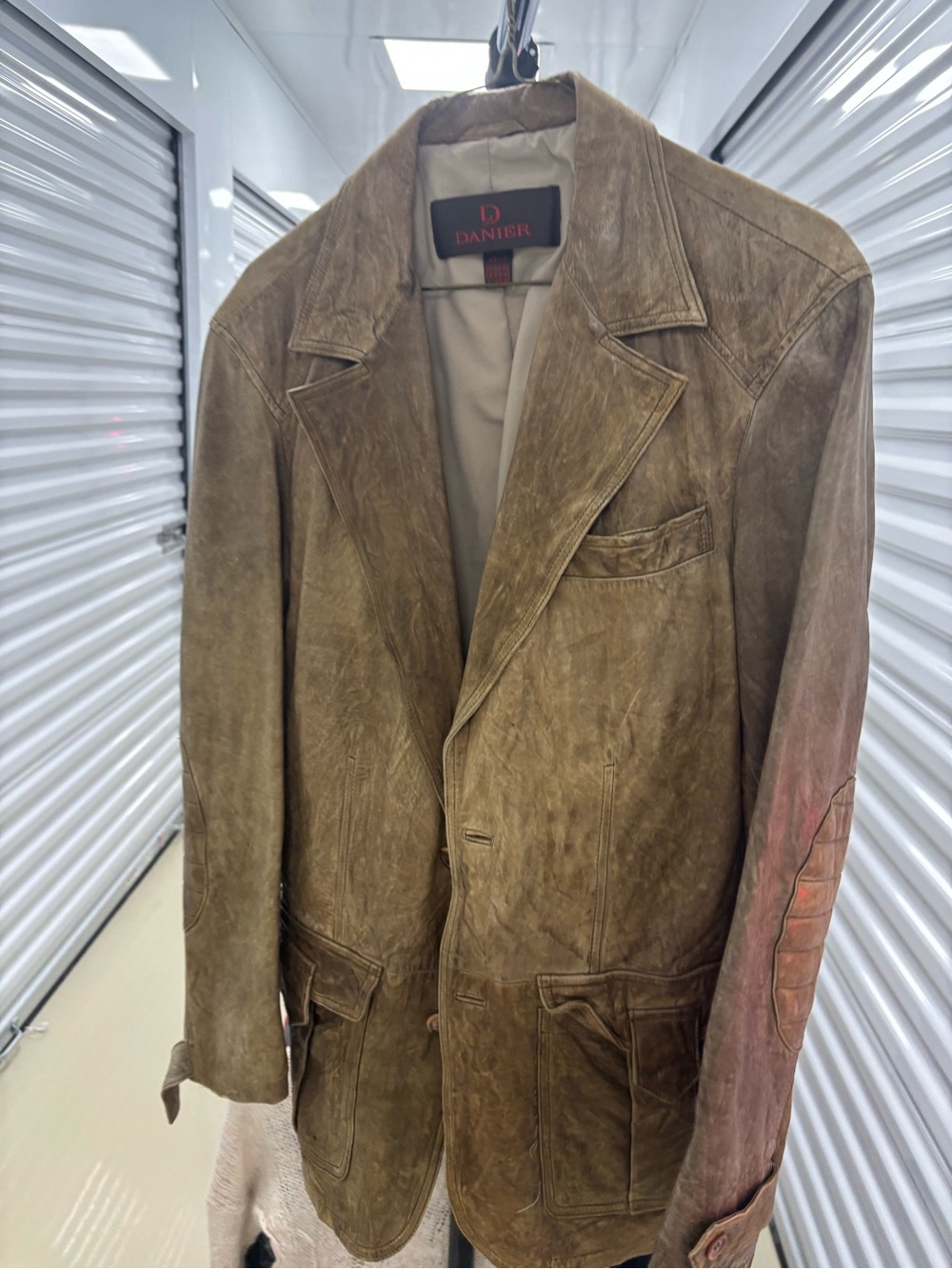 Danier Brown Distressed Leather Sportcoat